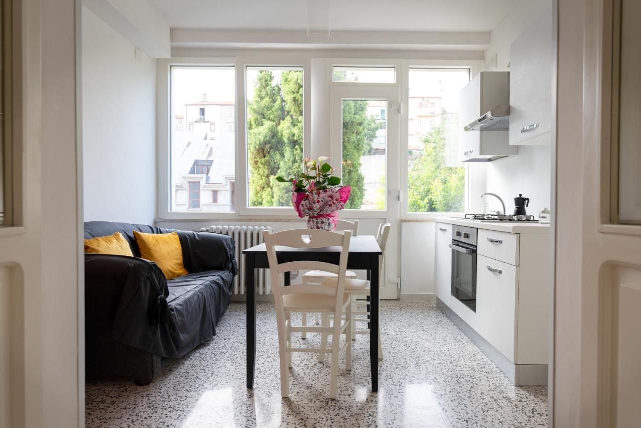 B & B L'Abbraccio Agnone Buitenkant foto